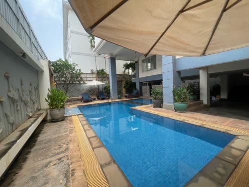 Western Style One Bedroom Apartment with Swimming pool for Rent-Svay Dangkum