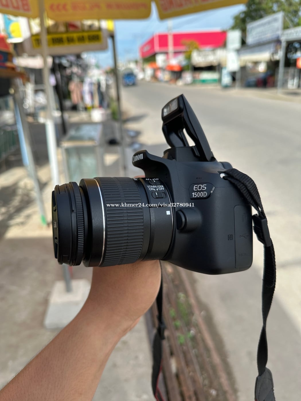 Canon 1500D lens 18-55mm មួយទឹកស្អាត