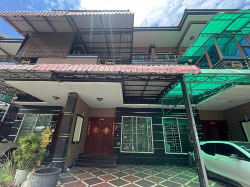 ផ្ទះសម្រាប់ជួលនៅទឹកថ្លា