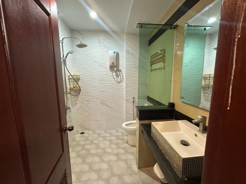 ផ្ទះសម្រាប់ជួលនៅទឹកថ្លា