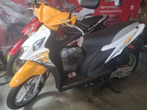 ម៉ួតួលក់