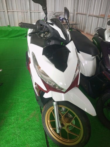 សានុំ
