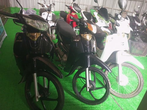 សានុំ