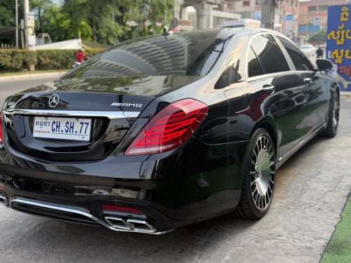 ឡានលក់ប្រញាប់លុយ