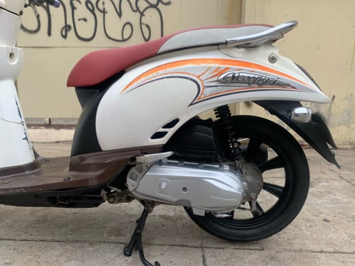 ម៉ូតូលក់​