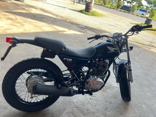 នៅស្អាត