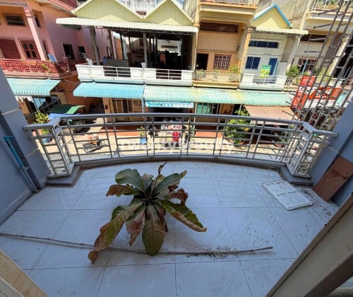 ជួលជាន់ទី១ ល្អសម្រាប់រស់នៅ