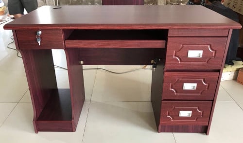 តុការិយាល័យ ខ្នាត 1.2mx0.6m