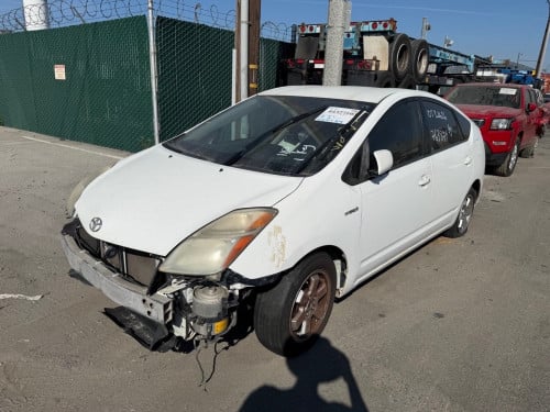 ឡានសាង:11900$ Prius08 full ស ក្នុងលឿងពូកស្បែកស៊ីន ឡានប្រើនៅរដ្ធកាលី