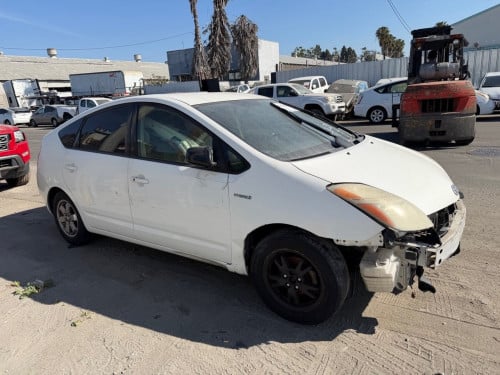 ឡានសាង:11900$ Prius08 full ស ក្នុងលឿងពូកស្បែកស៊ីន ឡានប្រើនៅរដ្ធកាលី