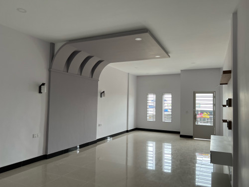 ផ្ទះលក់លើផ្លូវព្រៃស 159000$