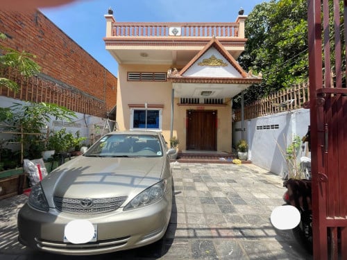 លក់ផ្ទះវិឡាកូនកាត់ 17មុឺនដុល្លារ