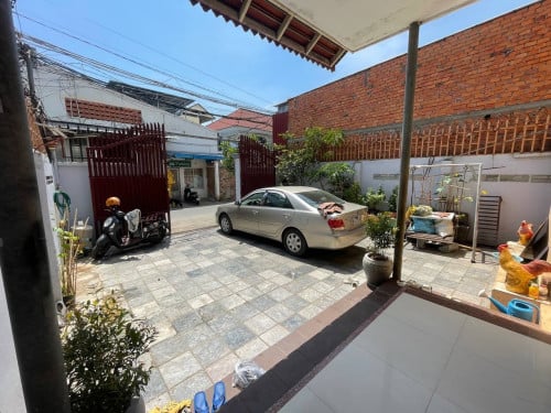 លក់ផ្ទះវិឡាកូនកាត់ 17មុឺនដុល្លារ