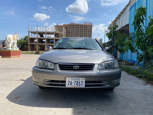 ឆ្លាមឆ្នាំ1999