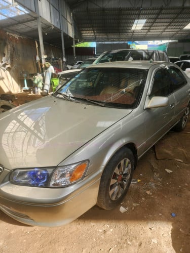 លក់ឆ្នាំ2000absកៅអីចុចពណ៌ប្រាក់
