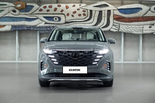 Hyundai Custin- 2025