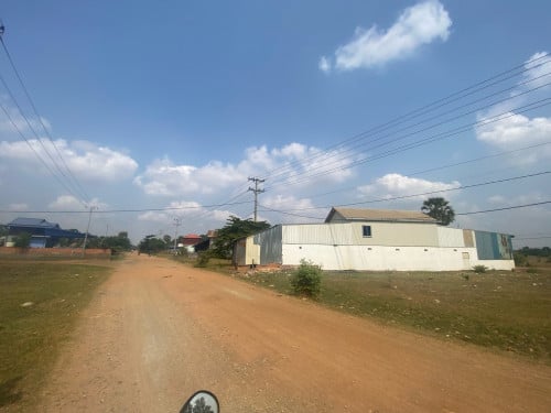 លក់បន្ទាន់លុយសងធនាគារ 5,5m x 30m (L-Map)