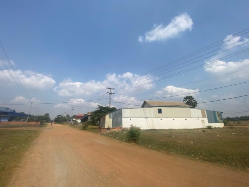 លក់បន្ទាន់លុយសងធនាគារ 5,5m x 30m (L-Map)