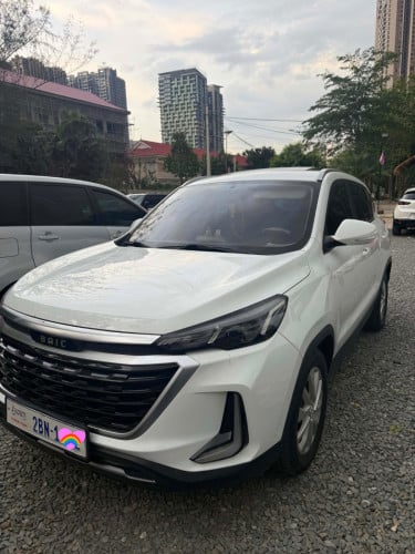 ឡាន ម្ចាស់ដើម នៅថ្មី 90%