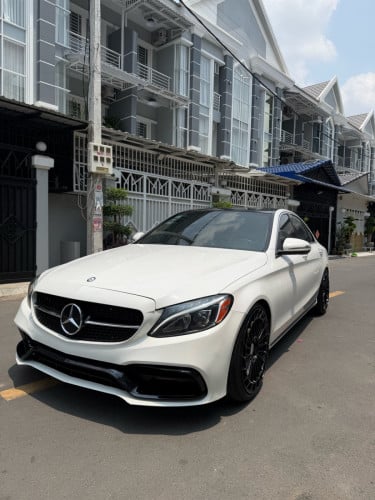 លក់ដូរសេរី C300