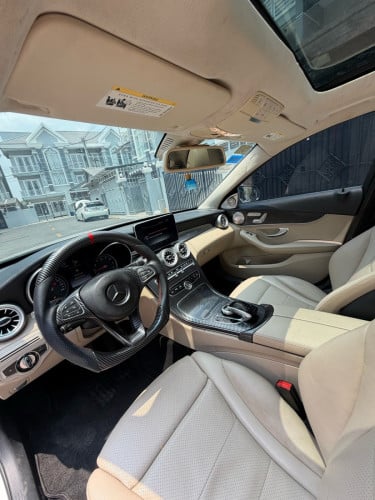 លក់ដូរសេរី C300