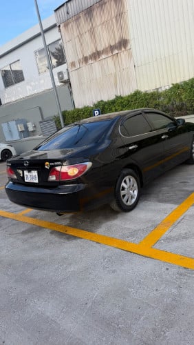 ឡានលក់ES300/2002