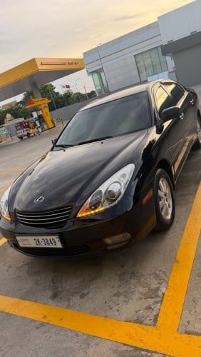 ឡានលក់ES300/2002