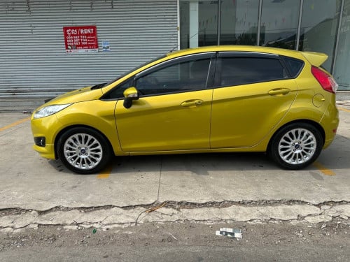ថ្មីណាស់ Ford Fiesta 015 Full ហ្សុីនមួយជុំ