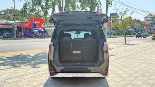 រថយន្តមួយទឹក GAC GN8 2025
