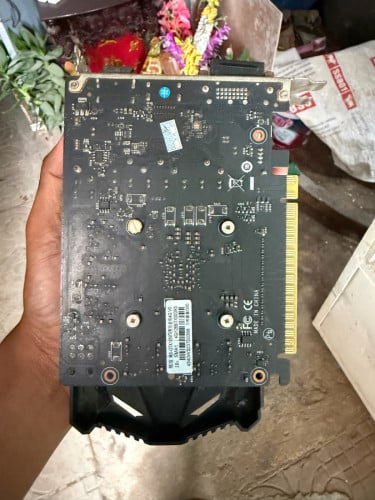 លក់ GTX 1050Ti 4gb