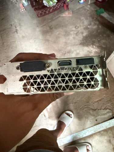 លក់ GTX 1050Ti 4gb