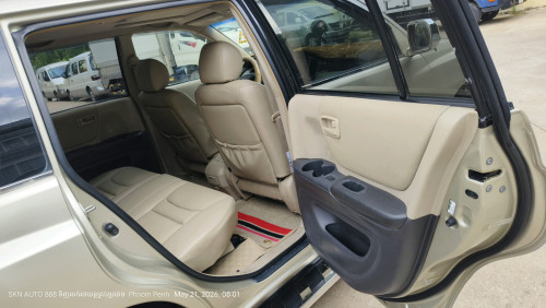 ឡានលក់ Highlander 01 បើកដំបូលប៉ុងពីរ លំដាប់មេឡាន