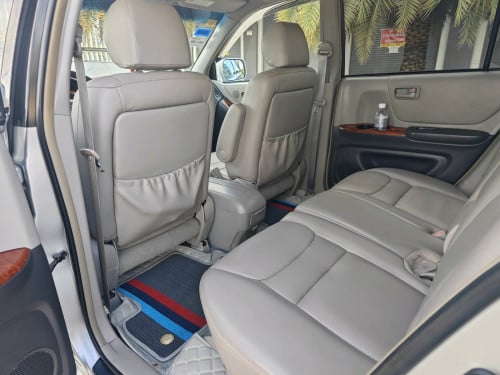 លក់ Highlander 02 V4 P1