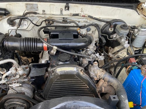 លក់Hilux tiger 99 ឡើង 02 លេខដៃកាប់ពីតាស់4*4wd