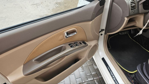 ស្តុកថ្មី: KIA Morning 2006- ស្លាក់លេខ