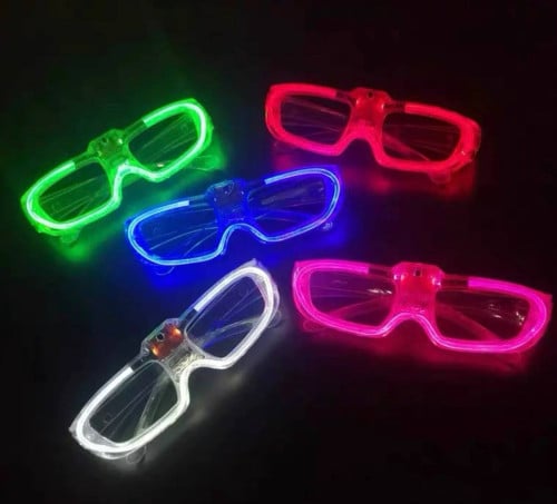 វ៉ែនតាLED សំរាប់កម្មវិធីអាពាពិពាហ៍ ខួបកំណើត Party ផ្សេងៗ