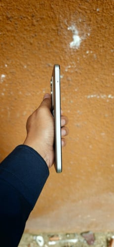 លក់ Redmi 15 99.999%