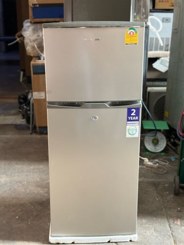 ទូរទឹកកកRF135(ថ្មី)