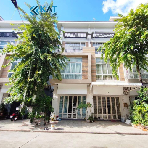 ផ្ទះអាជីវកម្មសម្រាប់ជួល សល់ដីកៀន | Shophouse For Rent