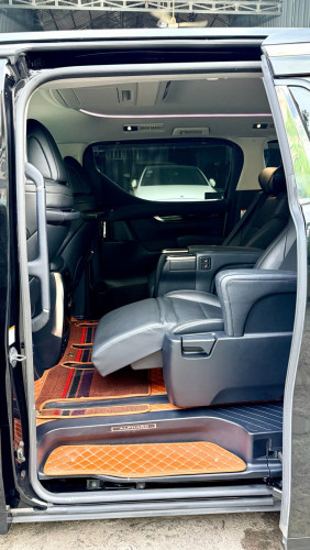 ឡាននៅថ្មីខ្លាំង Toyota Alphard​  2015 ពណ៌ខ្មៅ🖤​​V4 2.5L