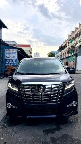 ឡាននៅថ្មីខ្លាំង Toyota Alphard​  2015 ពណ៌ខ្មៅ🖤​​V4 2.5L