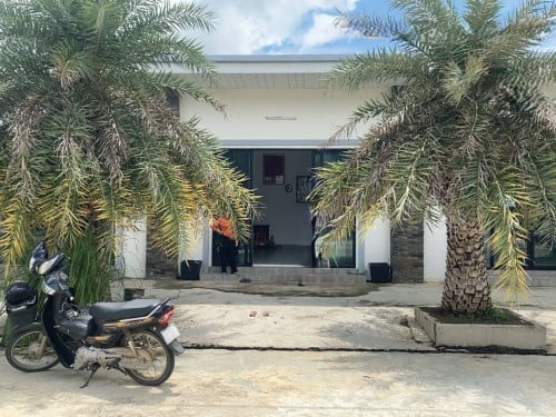 🏦House for Available for Urgent Sale at a Special Price (Negotiable).