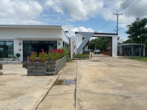 🏦House for Available for Urgent Sale at a Special Price (Negotiable).