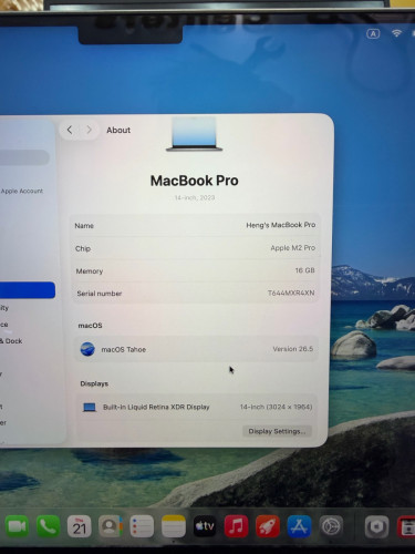 👉Macbook Pro M2  🔖តម្លៃ:9xx$ •CPU  M2 chip•RAM 16GB•SSD 512GB 14”