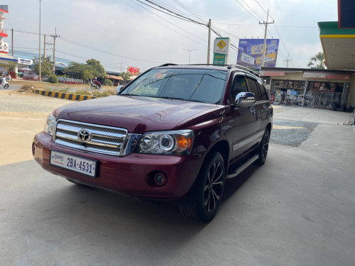 ឃ្លាំងលក់រថយន្ត សេម អូតូ ខា💰មានសេវាកម្មបង់រំលស់100% បង់120$-250$🚗Toyota Highlander 2004 V4 P1