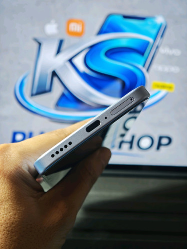 📱HONOR 400  / Global  💾RAM12G+12G/Storage512G✅នៅស្អាត99%(លក់មានការធានាត្រឹមត្រូវ)