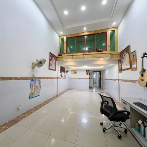 🛍️ ផ្ទះអាជីវកម្មលក់បន្ទាន់ តម្លៃល្អ (បុរីពិភពថ្មី ផ្លូវព្រៃស)