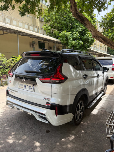 ម្ចាស់ដេីម​ Xpander 022 cross full option