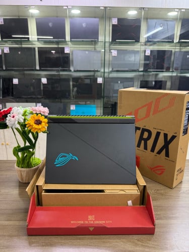 sus rog strix G16 G614M