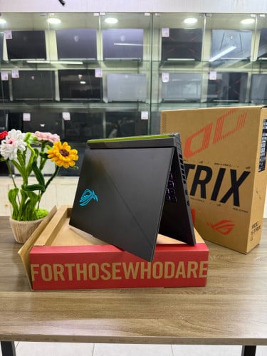 sus rog strix G16 G614M